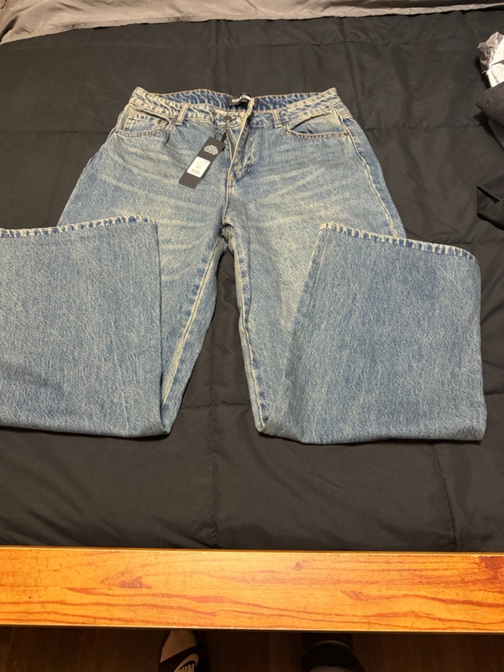 Classic High-Waist Light Wash Women’s Jeans